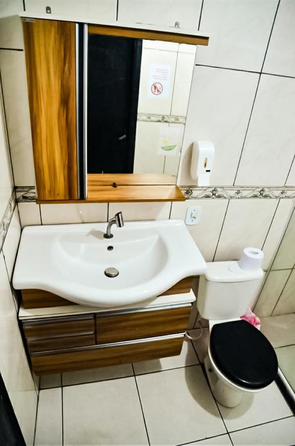 Trip Hostel E Suites Араял до Кабо Екстериор снимка